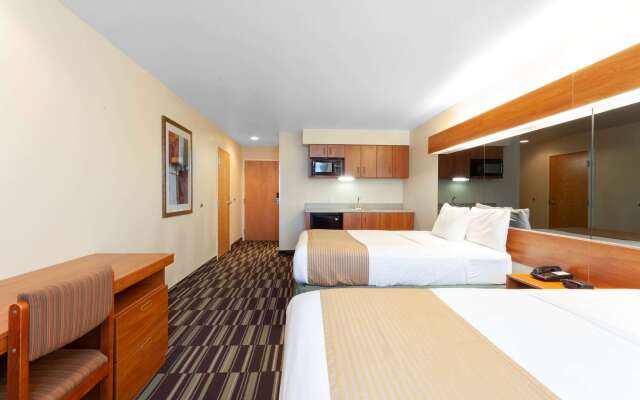 Microtel Inn & Suites by Wyndham Gulf Shores