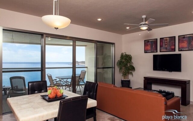 1 Playa Blanca 1105 - 1 Br Condo By Redawning