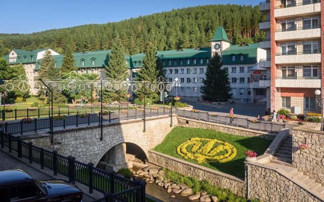 Altai west