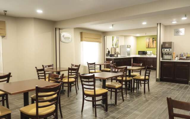 Sleep Inn & Suites Omaha Airport