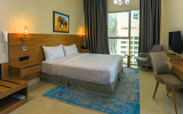 Royal Regency Suites Dubai Marina Hotel