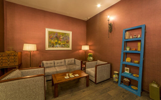 1.Asian Ruby Select Hotel