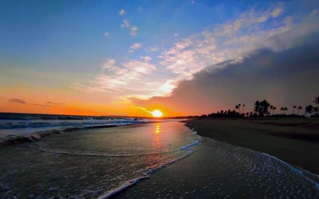 Seagulls Beach & Garden Cabanas