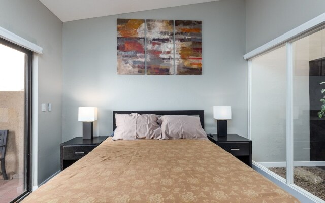 Villa Haven 2 Bedroom Townhouse by RedAwning