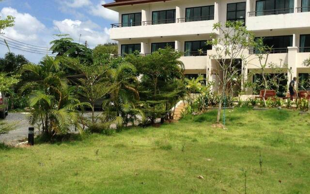 Baan Leelawadee Apartment