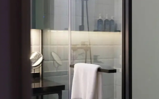 Shanghai T Plus Hotel Residence