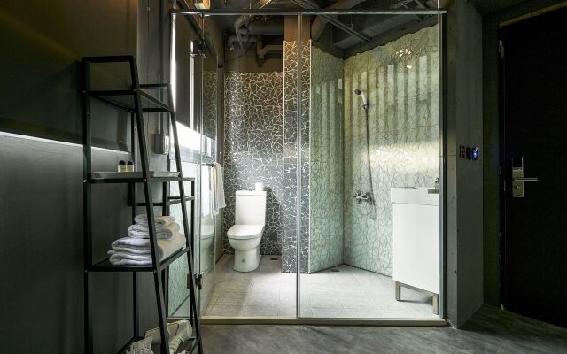 CHECK inn Taichung Liming