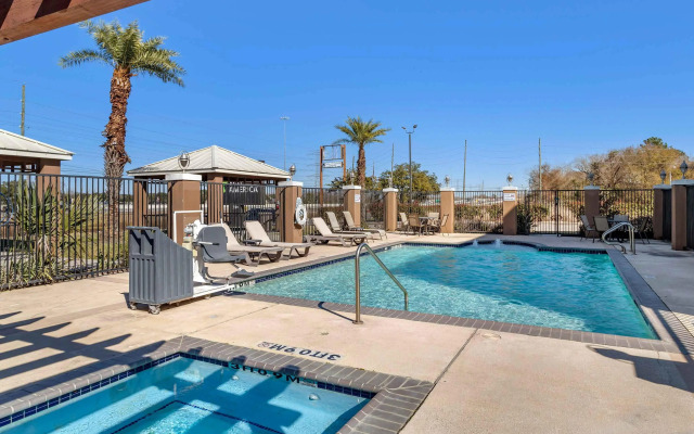 Extended Stay America Suites Houston IAH Airport