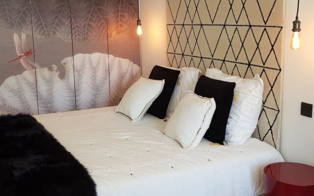 akemi b&b