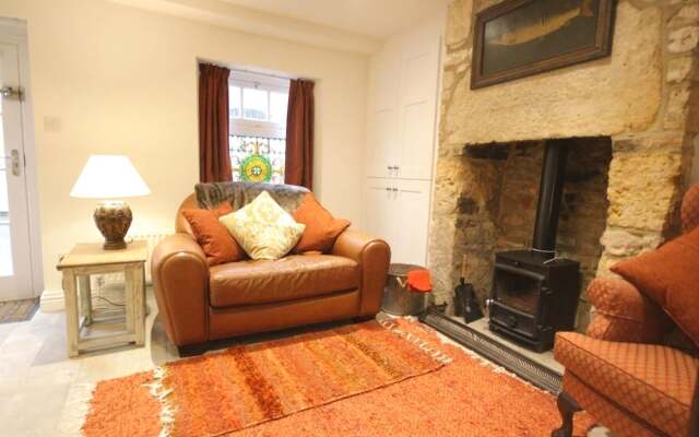 Mad Molly's Cottage