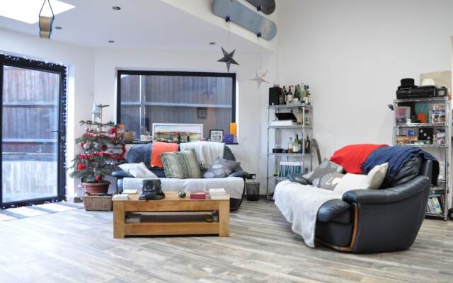 Luxury 2 Bedroom Central London House