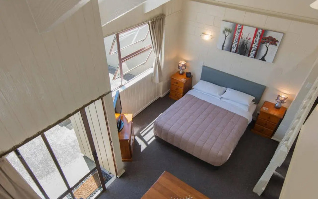 Howick Motor Lodge