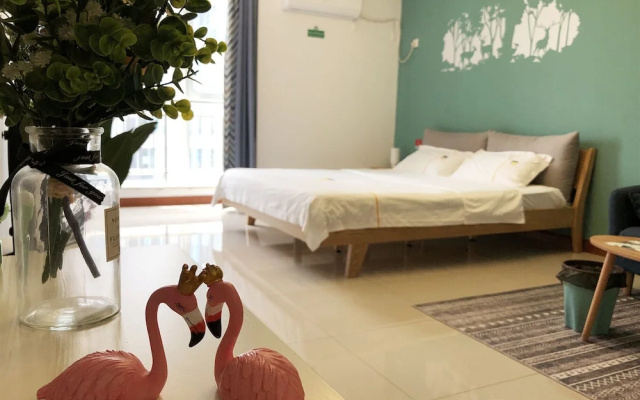 Zhengding Huaren Yiju Guest House
