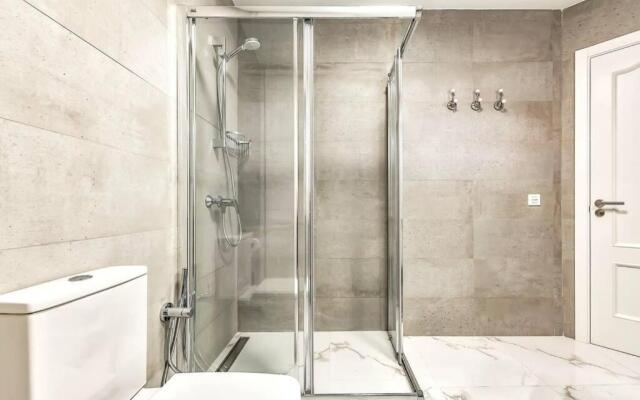 Modern apartment in Parque Royal I