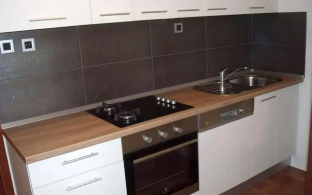 Three Bedroom House With Terrace
