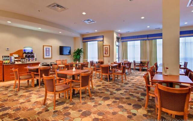 Holiday Inn Express Hotel & Suites Edmonton South by IHG