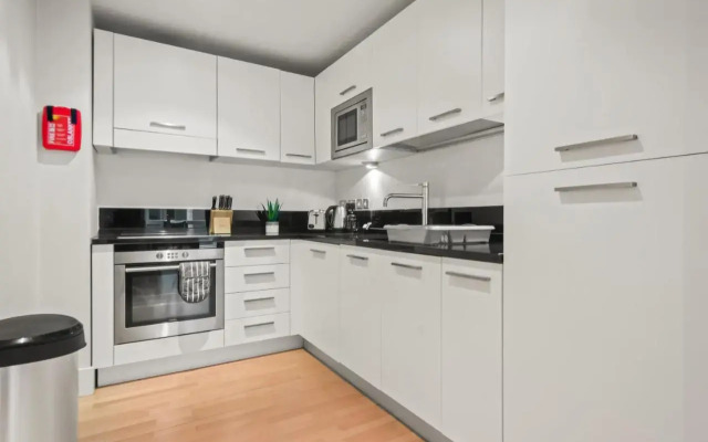 Blackfriars Apartments by MySquare