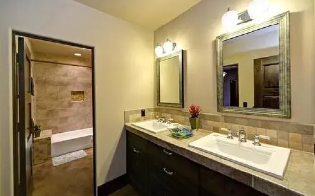 Paradise Valley Homes