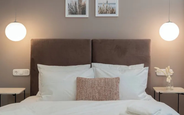 The Edge - Luxury Residences