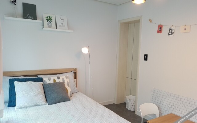 Bombom Guesthouse