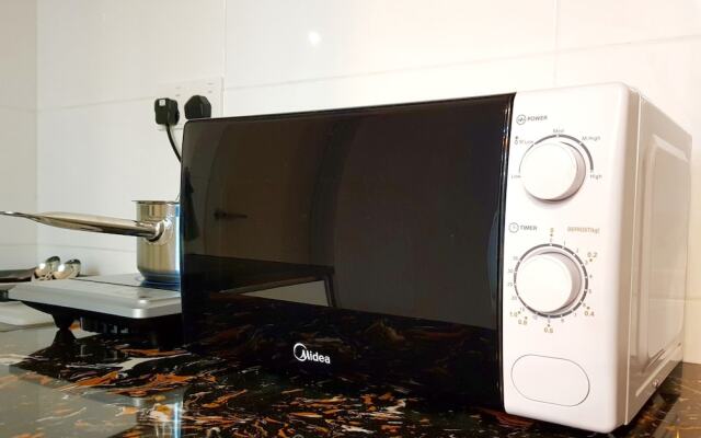 The Wave Residence by Icon Stay