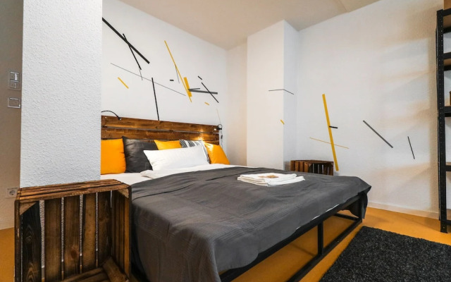 Nice And Clean Hostel Room for 3 2c