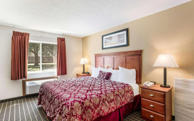 Rodeway Inn
