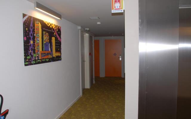 B&B HOTEL Marseille La Timone