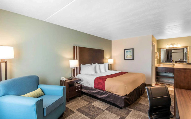 Econo Lodge Oak Grove-Blue Springs