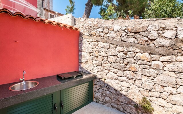 Villa Fema