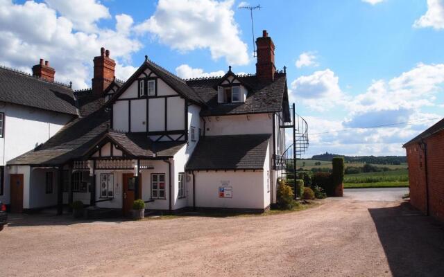 Donington Park Farmhouse Hotel