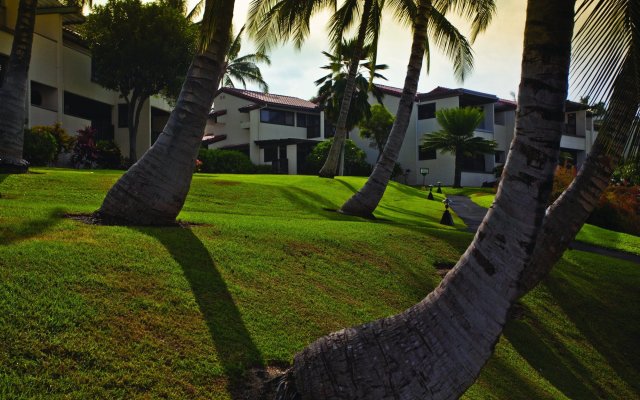 Kona Coast Resort