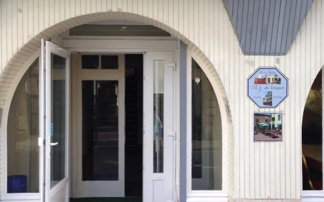 Auberge Riva Bella - Hostel