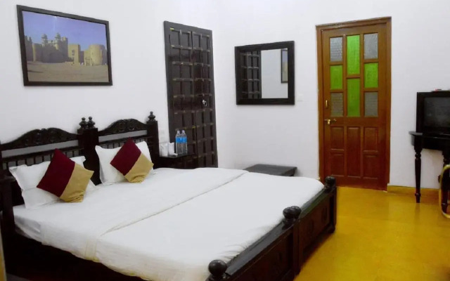Hotel Lal Garh Fort And Palace