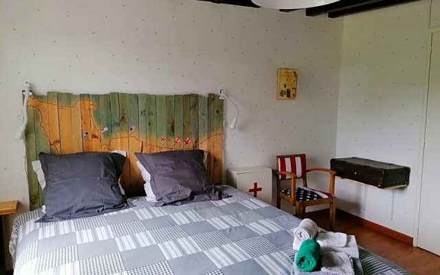 Chambres D'Hotes Les Hirondelles Bleues