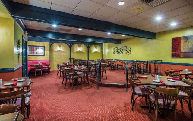 Ramada by Wyndham Ligonier