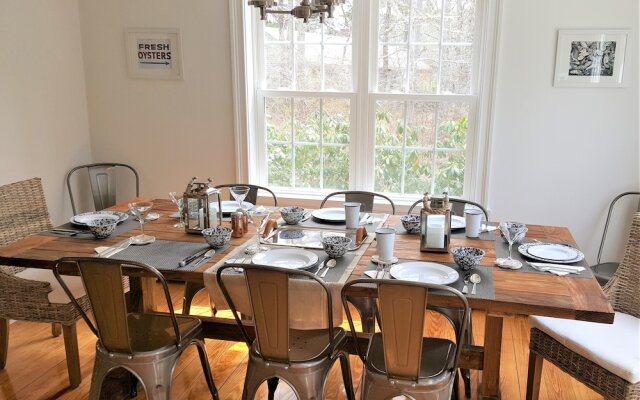 30 Bay Pine - 4 Bedroom House