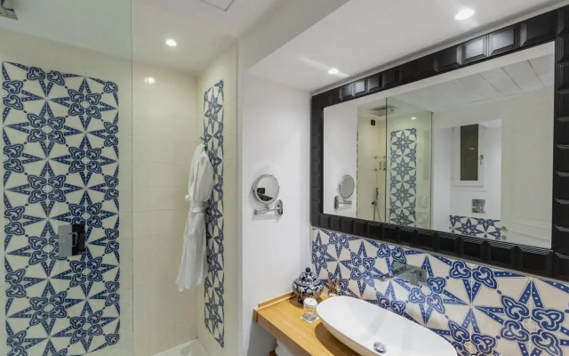 Esplanade Boutique Hotel