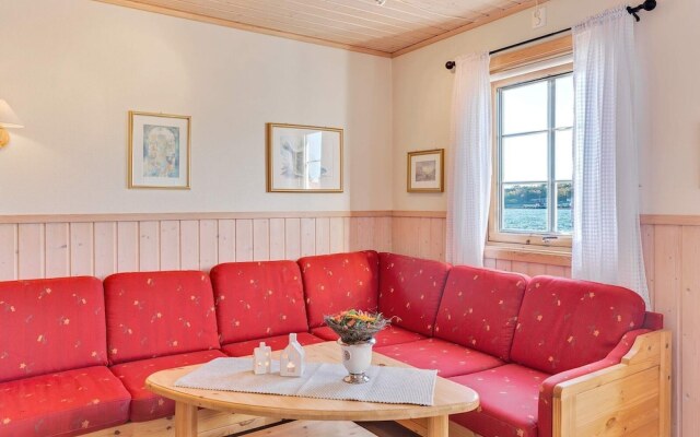 6 Person Holiday Home in Brekstad