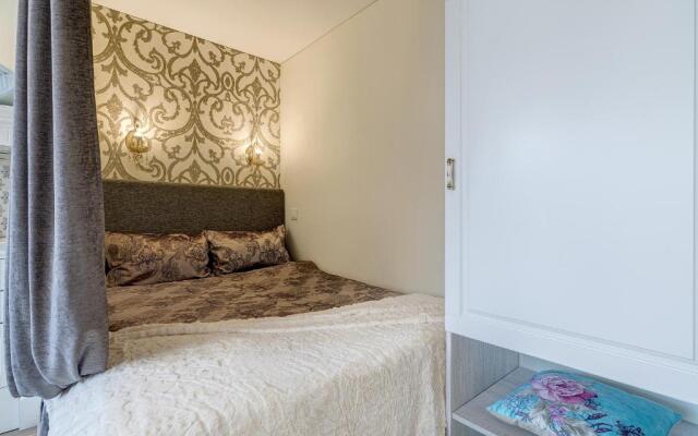 Bright apartment near Akropolis