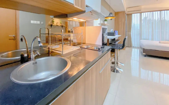 The Regal Studio At Dago Suites Apartment