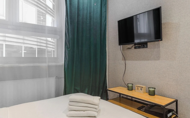 Lumina comfy studio near WeWork