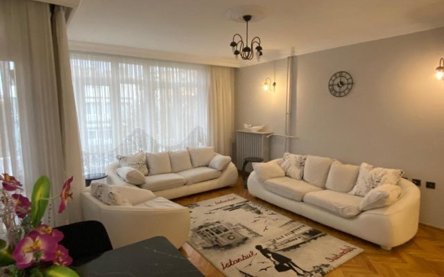 3 BEDROOMS 1 LIVING ROOM FURNISHED IN THE CENTER of ANKARA