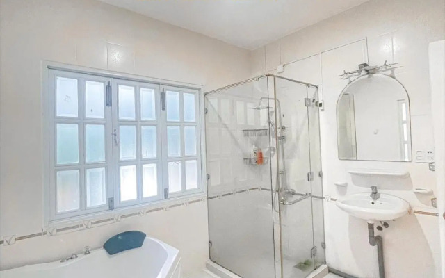 Villa 90 - Villa 86 Group