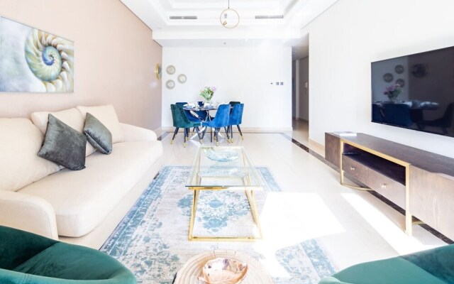 Beaming 3BR Apartment in Downtown Burj District!