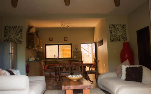 Royale Panorama View Apartment