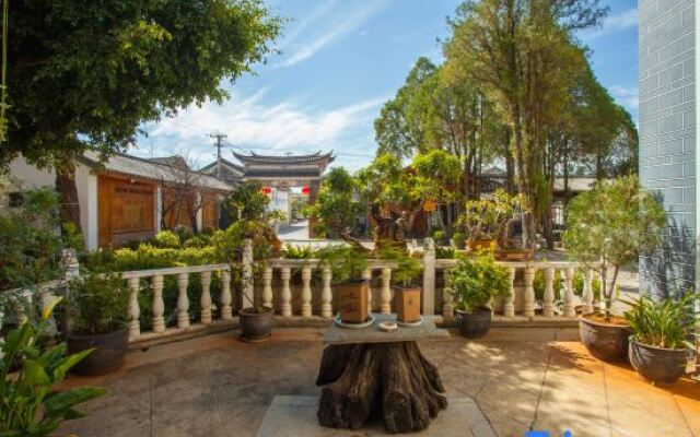 Dali Xichunju Houlu Bai Nationality Residence Inn（Xizhou Old Town)）