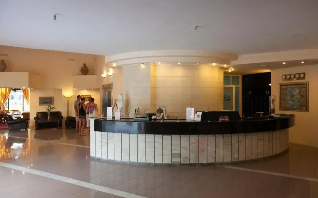 Santa Marina Unique Hotel