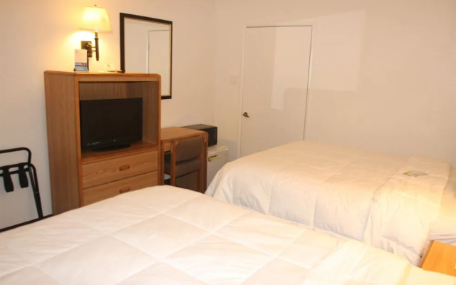 Days Inn & Suites Needles