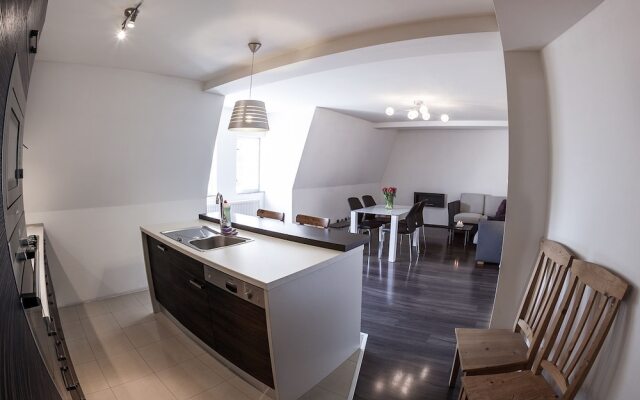 Apartment under Prague Eiffel Tower